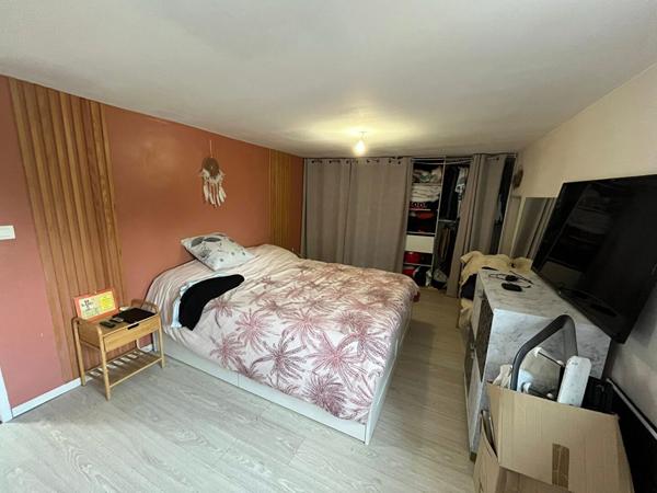 Maison à Calais de 127 m2 secteur Virval, 4 chambres, jardin, garage