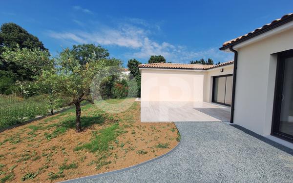 Maison à vendre    5 pièces • 133,47 m2 Médis