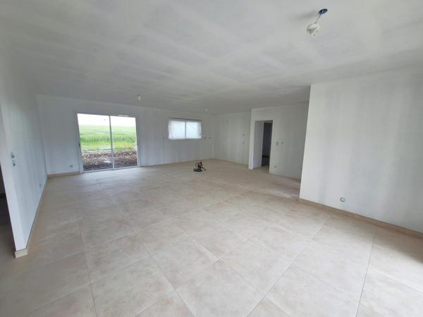 Maison à vendre    5 pièces • 133,47 m2 Médis