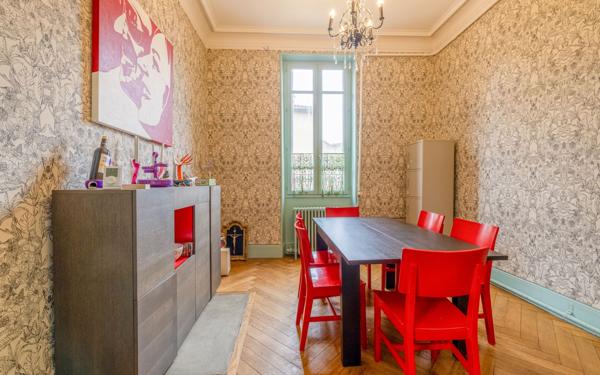 Maison à vendre    5 pièces •  Lyon 3