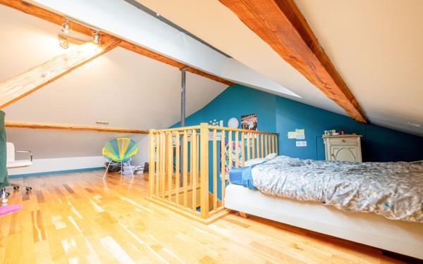 Maison à vendre    5 pièces •  Lyon 3