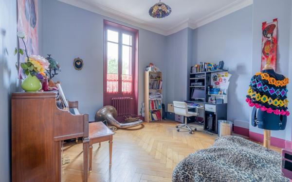 Maison à vendre    5 pièces •  Lyon 3