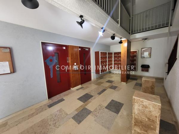 Appartement
                                                                                                                                                                                                                                                                                                                        3 pièce(s)                                                                                                                                                                                                          1 chambre(s)                                                                                                                                                                                                          62  m²