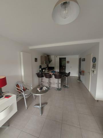 Beau et grand T2 quartier Les Minimes