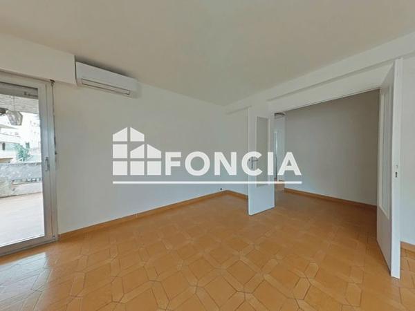Location Appartement 3 pièces 74.3 m² - LE PHILIPPE St Laurent Du Var 06700