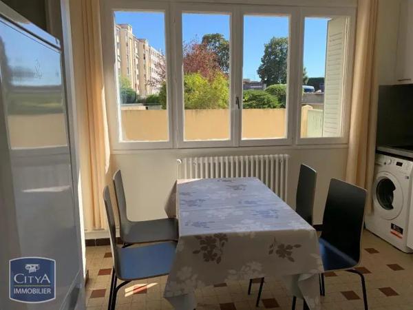 Appartement à louer 1 pièce 30.09m²