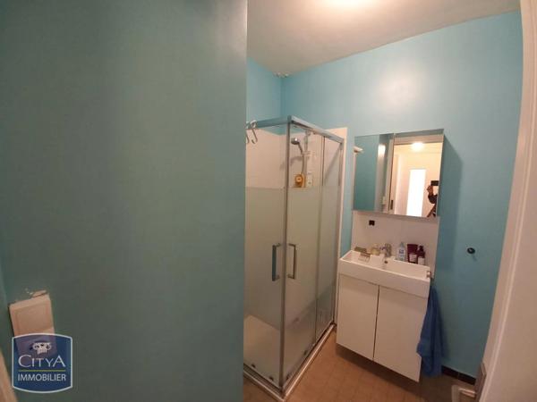 Appartement à louer 1 pièce 30.09m²