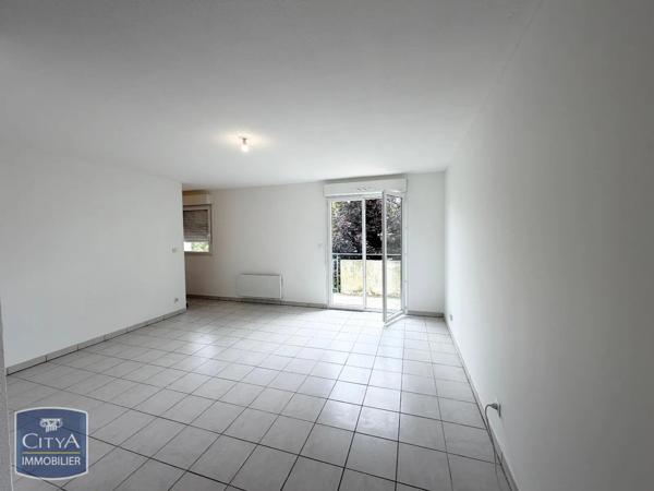 Appartement à louer 2 pièces 46.77m² Nailloux (31560)