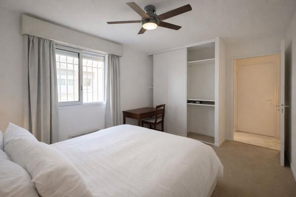 Nice Ouest FABRON 4 pièces A Rénover Belle Terrasse Résidence Piscine Double Parking