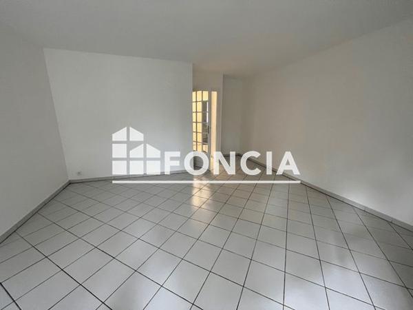 Location Appartement 2 pièces 43.27 m² - 3 AVENUE JOFFRE Saint Maur Des Fosses 94100