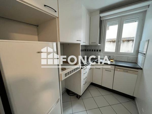 Location Appartement 2 pièces 43.27 m² - 3 AVENUE JOFFRE Saint Maur Des Fosses 94100