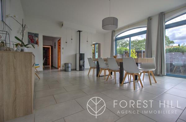 Saint-Jean-Pla-de-Corts (66490) Belle maison 4 faces avec piscine