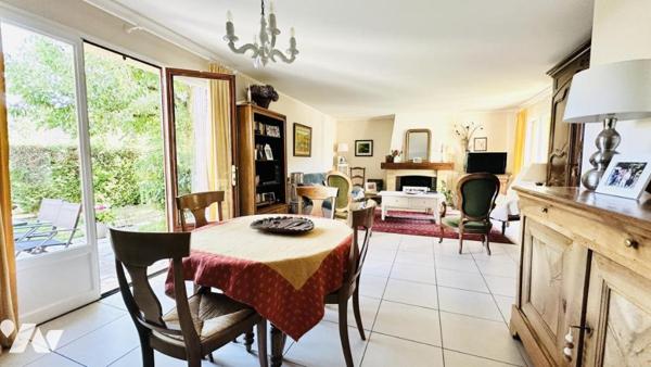 À VENDRE – MAISON PLAIN-PIED DE 146 M² À SERVON – POTENTIEL D’AGRANDISSEMENT