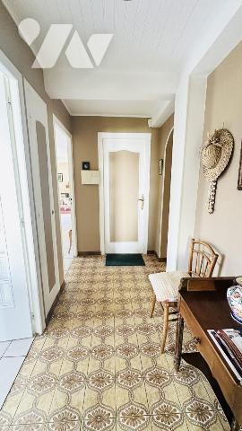 À VENDRE – MAISON PLAIN-PIED DE 146 M² À SERVON – POTENTIEL D’AGRANDISSEMENT