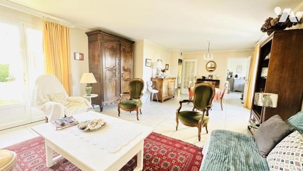 À VENDRE – MAISON PLAIN-PIED DE 146 M² À SERVON – POTENTIEL D’AGRANDISSEMENT