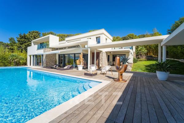 Villa d'exception vue mer