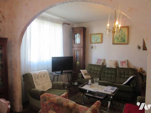 CARHAIX - MAISON 5 PIECES