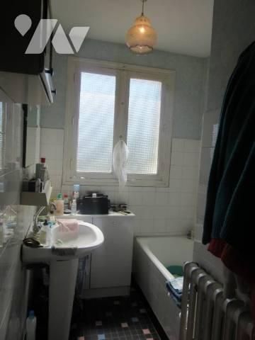 CARHAIX - MAISON 5 PIECES