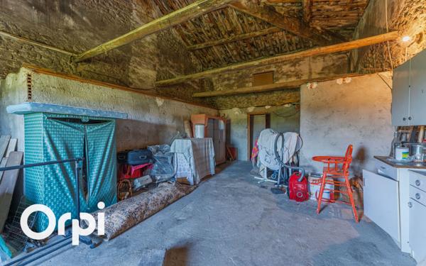 Maison à vendre    5 pièces •  Saint-Just-d'Ardèche