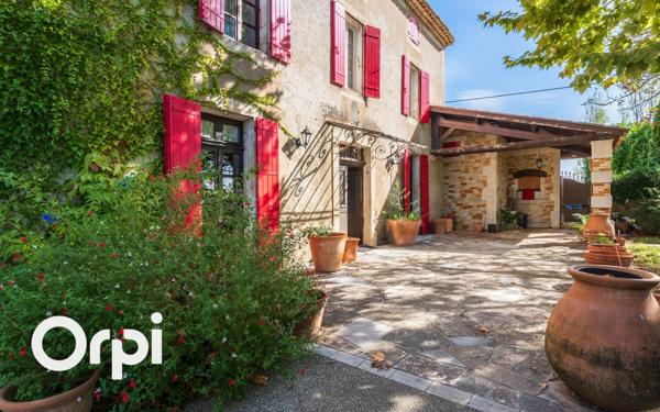 Maison à vendre    5 pièces •  Saint-Just-d'Ardèche