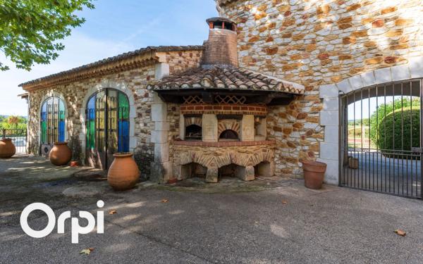 Maison à vendre    5 pièces •  Saint-Just-d'Ardèche