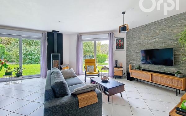 Maison à vendre    4 pièces • 155 m2 Saint-Cergues