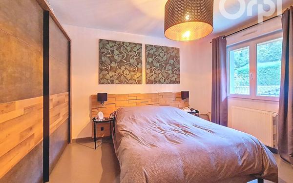 Maison à vendre    4 pièces • 155 m2 Saint-Cergues