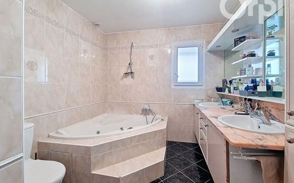 Maison à vendre    4 pièces • 155 m2 Saint-Cergues