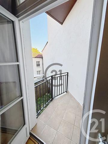 Appartement F2 à vendre  2 pièces - 42,30 m 2   AUXERRE  - 89