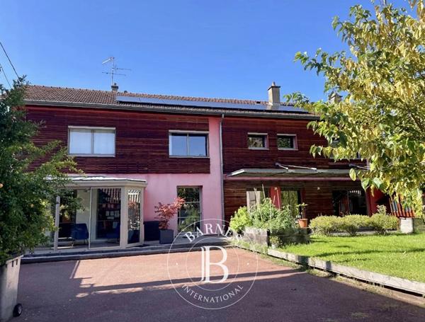 Chalon-sur-Saône, Maison de village 6 Chambres -  210 m² à vendre