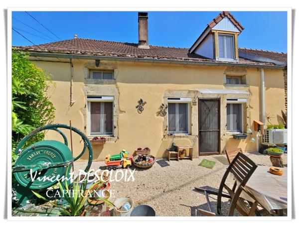 Dpt (21), à vendre maison P8 à NOIDAN