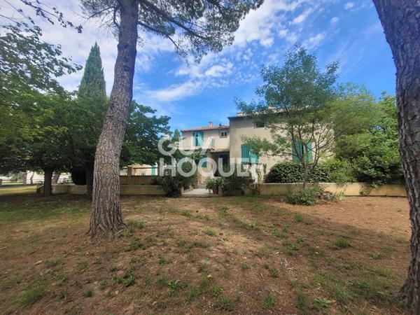 Maison spacieuse à vendre à MUS - 11 pièces et piscine !