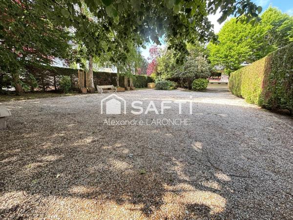 Appartement 50 m2 à DEAUVILLE, 10 MIN à pied de la MER et 5 MIN de la GARE.