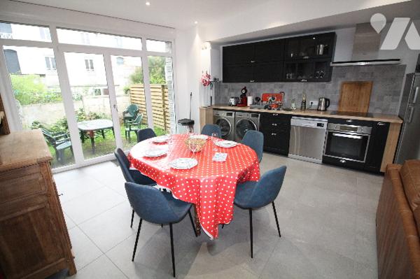 APPARTEMENT en RDC avec jardin privatif 3 Chbres 91 m² 5 mn à pied de la mer