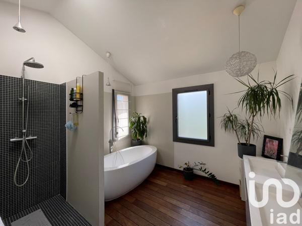 Maison à vendre 6 pièces 258 m² Aigues-Vives