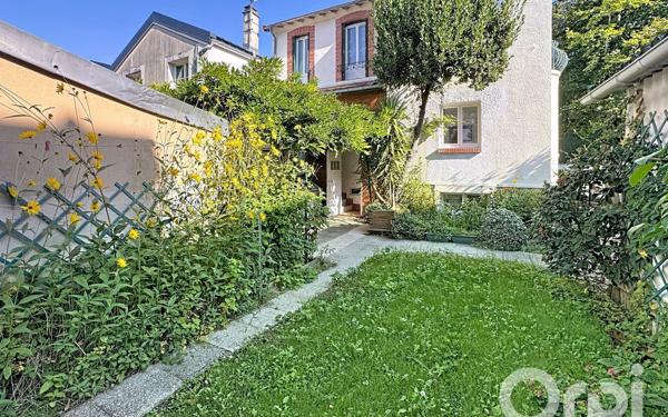 Maison à vendre    4 pièces •  Clamart