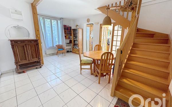 Maison à vendre    4 pièces •  Clamart