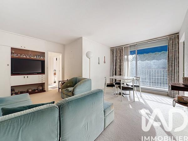 Appartement à vendre 4 pièces 77 m² Boussy-Saint-Antoine