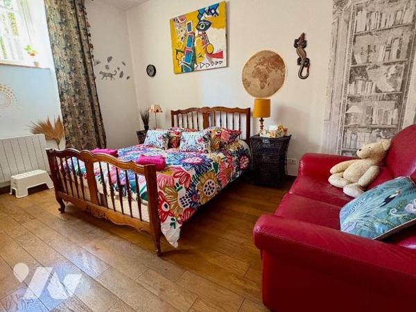 Appartement d'exception au coeur d'un château ? 233 m² et 8 hectares de nature
Dans un cadre r...