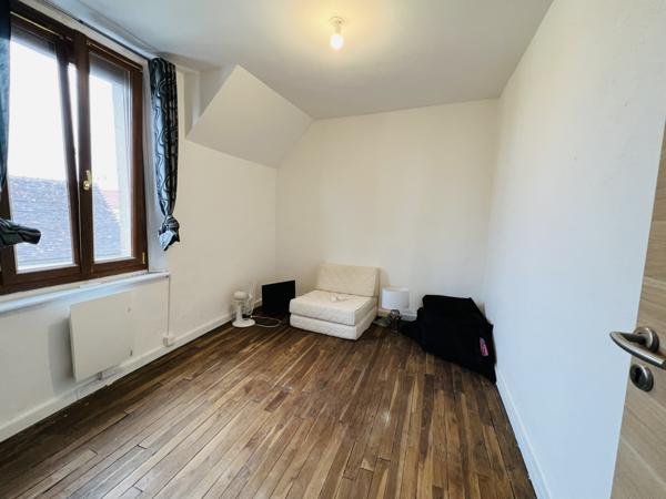 Saint-Clément (89100) Maison Saint Clement 3 pièce(s) 72 m2