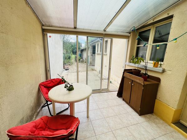 Saint-Clément (89100) Maison Saint Clement 3 pièce(s) 72 m2