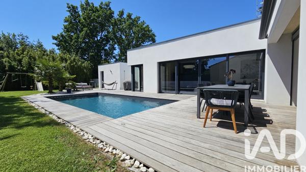 Maison à vendre 6 pièces 141 m² Saint-Philbert-de-Grand-Lieu
