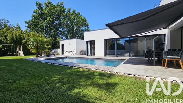 Maison à vendre 6 pièces 141 m² Saint-Philbert-de-Grand-Lieu