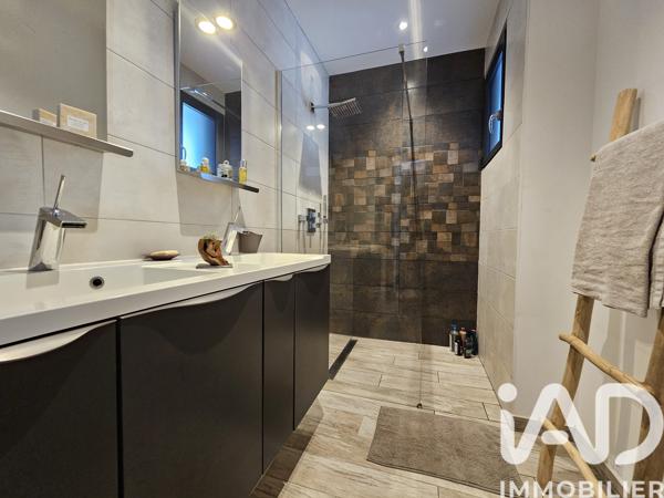 Maison à vendre 6 pièces 141 m² Saint-Philbert-de-Grand-Lieu