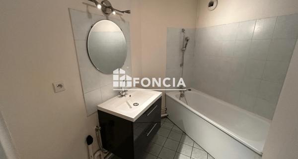 Location Appartement 2 pièces 41.05 m² - Chilly-mazarin 91380