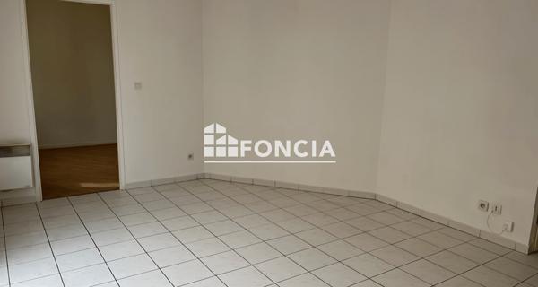 Location Appartement 2 pièces 41.05 m² - Chilly-mazarin 91380
