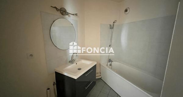Location Appartement 2 pièces 41.05 m² - Chilly-mazarin 91380