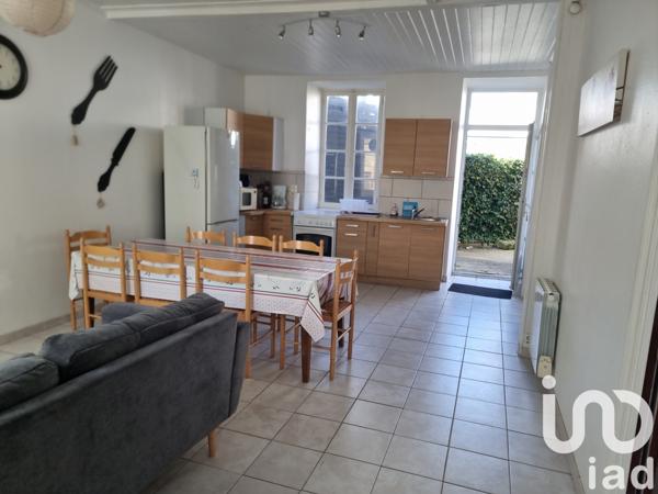 Maison à vendre 5 pièces 105 m² Saint-Pierre-d'Oléron