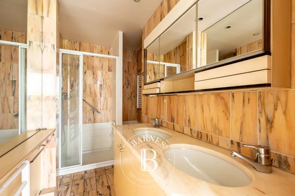 Neuilly-sur-Seine, Appartement 2 Chambres -  105 m² à vendre