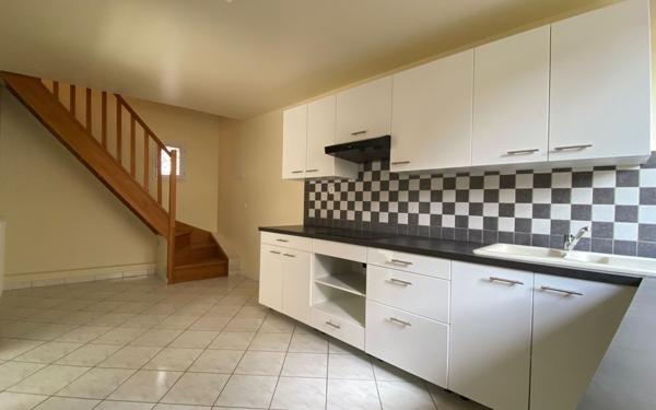 Appartement à vendre    3 pièces •  Nézel